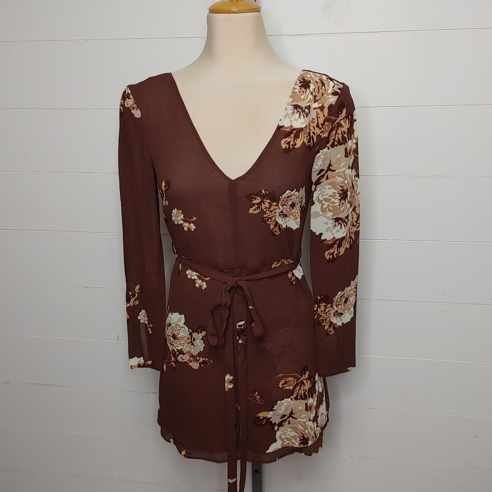 Aritzia Little Moon Cordata mini dress size 00 - Picture 2 of 13